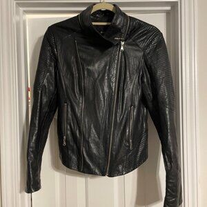 Danier Leather Jacket Size XS (fits S!)
